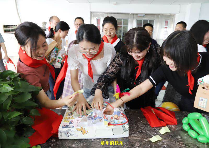 53cf2ec9d1915c26af12d087bf8375e